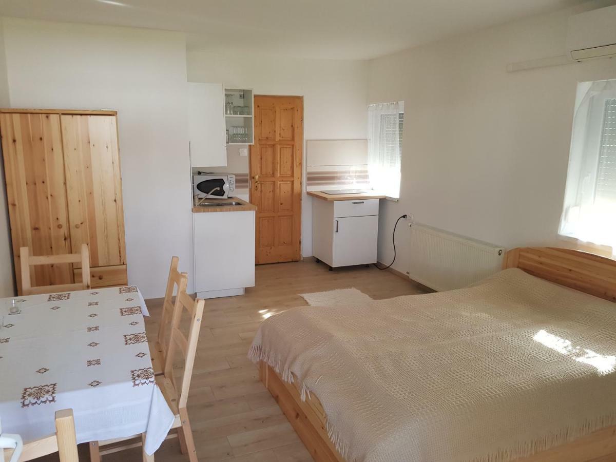 Pagrepe apartman Balatonvilagos Bagian luar foto